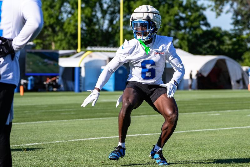 Detroit Lions cornerback Terrion Arnold (6) practices during training camp at Meijer Performance Center in Allen Park on Tuesday, July 22, 2025.