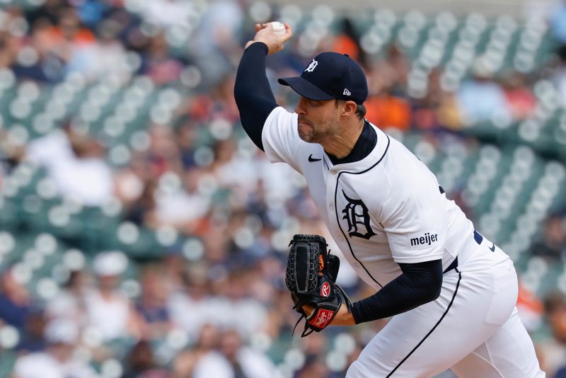 Detroit Tigers pitcher Tommy Kahnle (43) pitches in the sixth inning against the Minnesota Twins at Comerica Park in Detroit on Wednesday, Aug. 6, 2025.