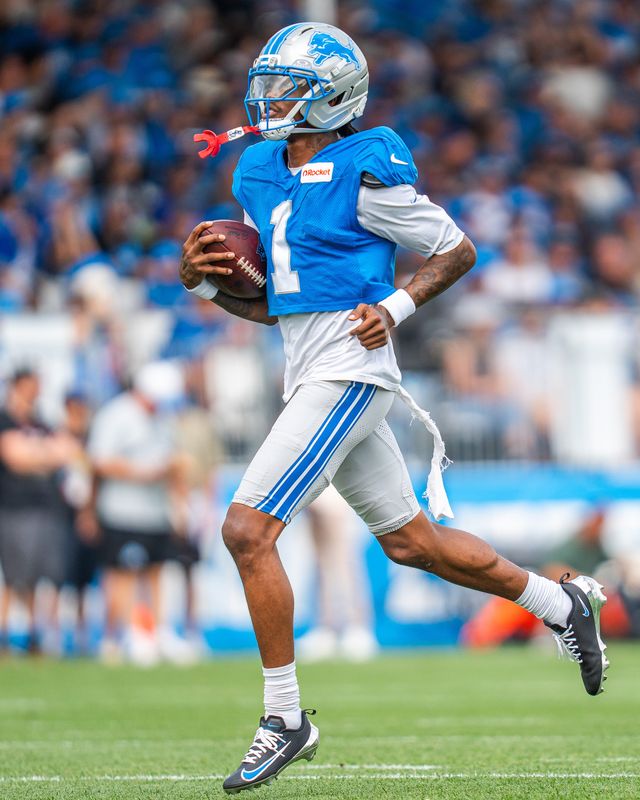 Detroit Lions wide receiver Jameson Williams (1) practices during joint practice with the Miami Dolphins at Meijer Performance Center in Allen Park on Wednesday, August 13, 2025.