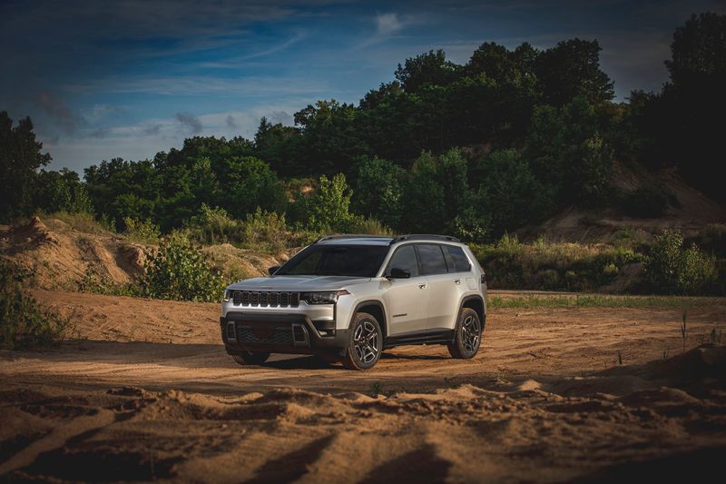Jeep recently unveiled the 2026 Cherokee Limited SUV, which features a boxier design and a hybrid powertrain.