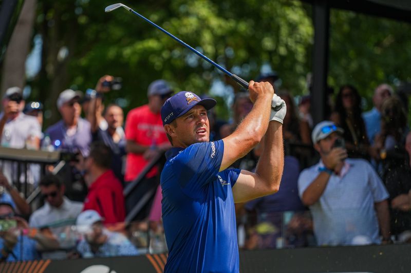 Bryson DeChambeau tees off No. 15 during the LIV Golf Michigan Team Championship Quarterfinals at The Cardinal at St. John’s in Plymouth on Friday, August 22, 2025.