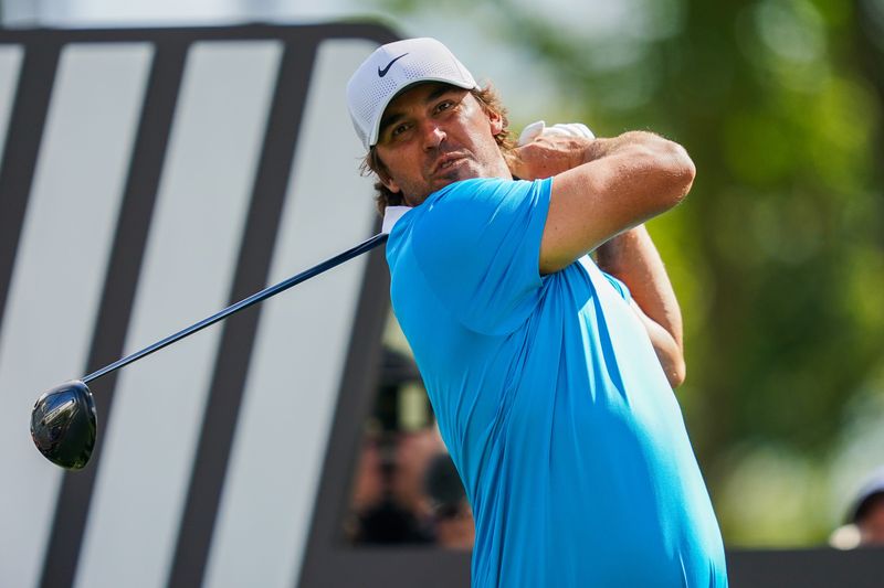 Brooks Koepka tees off on No. 14 during the LIV Golf Michigan Team Championship Finals at The Cardinal at St. John’s in Plymouth on Sunday, August 24, 2025.