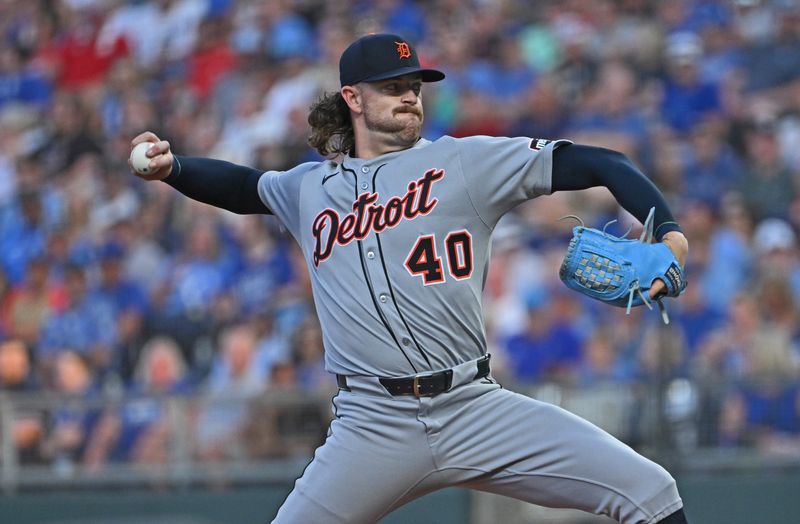 Detroit Tigers starting pitcher Chris Paddack (40) throws a pitch in the first inning against the Kansas City Royals at Kauffman Stadium in Kansas City, Missouri, on Friday, Aug. 29, 2025.