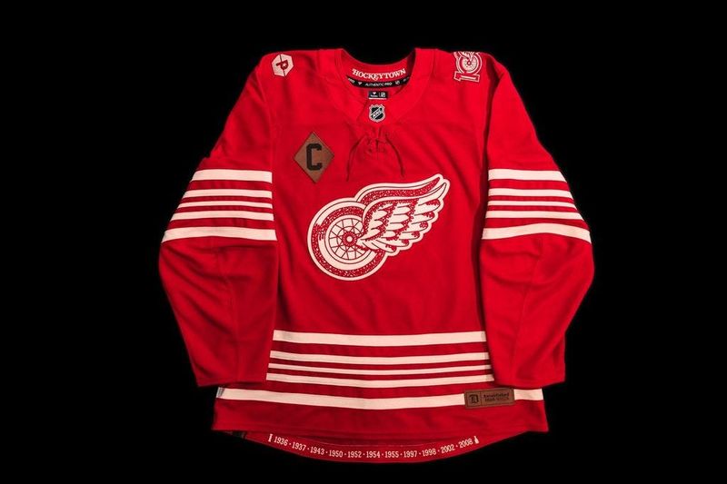 Detroit Red Wings Centennial jersey