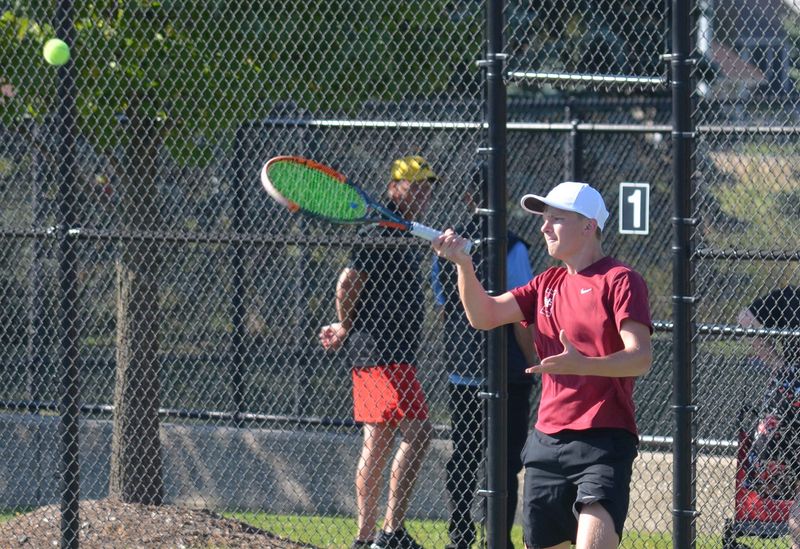 Holland Christian's Dylan Becksvoort has committed to play tennis at Hope College.