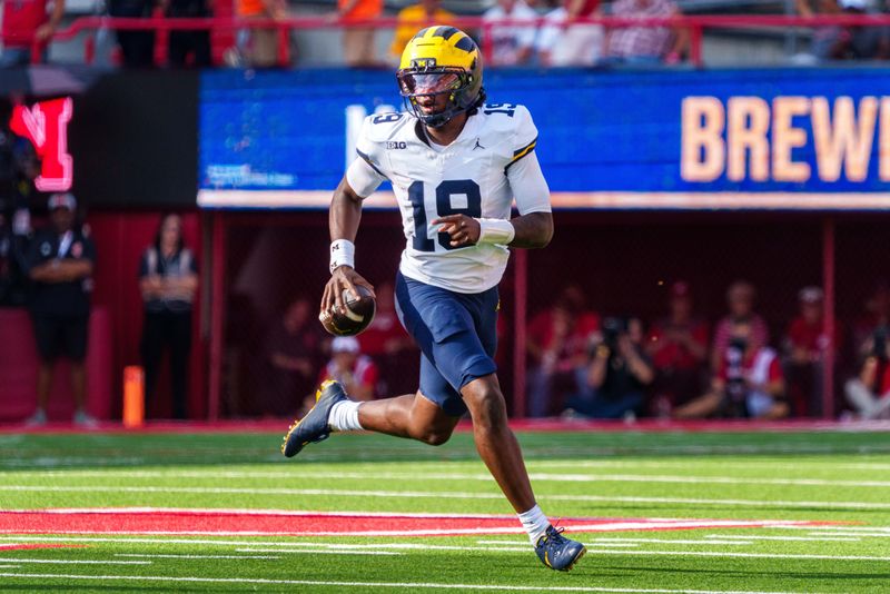 Michigan quarterback Bryce Underwood runs against Nebraska during the third quarter at Memorial Stadium, Sept. 20, 2025 in Lincoln, Nebraska.
