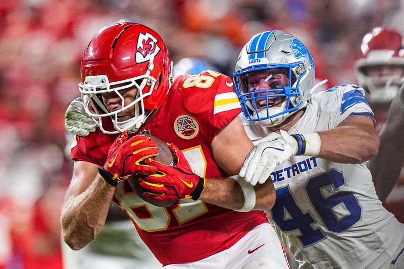 Detroit Lions linebacker Jack Campbell (46) tackles Kansas City Chiefs tight end Travis Kelce (87) during the second half at Arrowhead Stadium in Kansas City, Missouri on Sunday, Oct. 12, 2025.