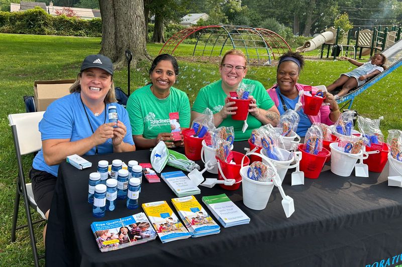 Great Start Family Coalition’s parent leaders at the Pontiac Block Party connecting families to free Pre-K and early childhood resources at Charlie Harrison Park.