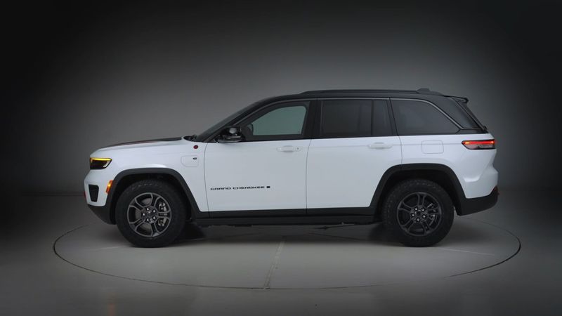 The Jeep Grand Cherokee was the most stolen vehicle in Michigan in 2025. This is the 2026 model.