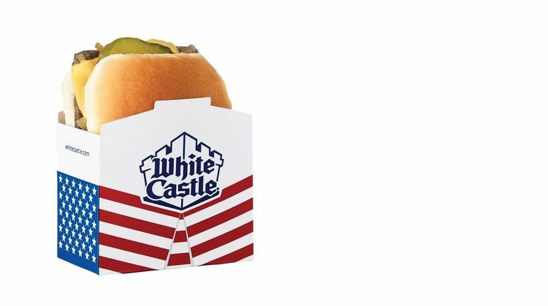 White Castle is serving free meals to veterans on Veterans Day 2025.