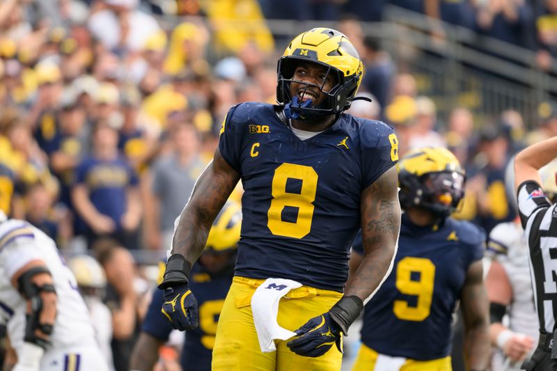 Michigan edge Derrick Moore during the fourth quarter of a game between the University of Michigan and the University of Washington, at Michigan Stadium, in Ann Arbor, October 18, 2025.