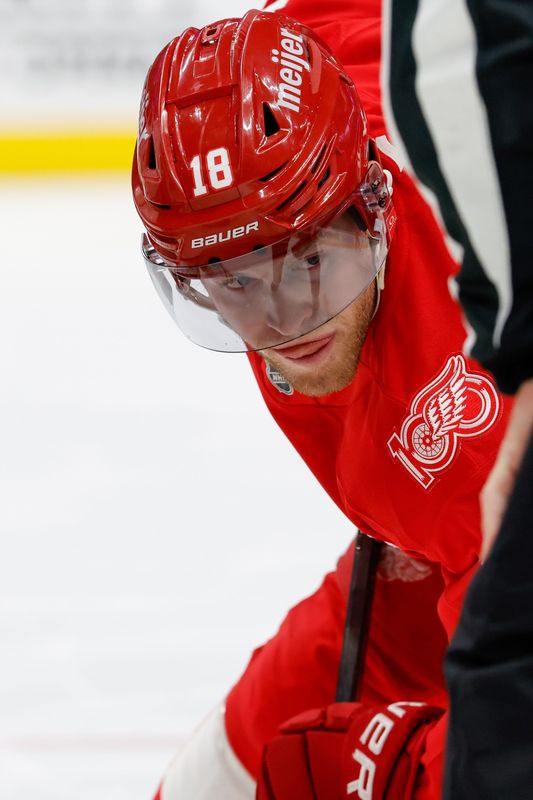 Anaheim Ducks center Ryan Strome (16) and Detroit Red Wings center Andrew Copp (18) gets set to face off in the second period at Little Caesars Arena in Detroit on Thursday, Nov. 13, 2025.