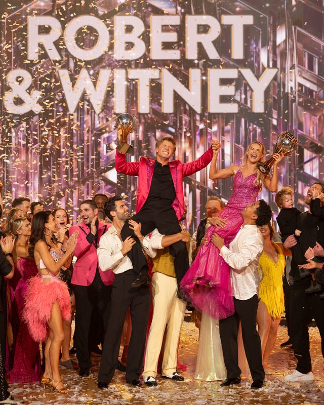 DANCING WITH THE STARS - “Finale”- Capping off a record-breaking season, the finale episode sees the five remaining couples competing for a chance at winning the coveted Len Goodman Mirrorball Trophy. TUESDAY, NOV. 25 (8:00-11:00 p.m. EST) on ABC. (Disney/Eric McCandless) 
DANIELLA KARAGACH, HILARIA BALDWIN, WHITNEY LEAVITT, ALAN BERSTEN, JAN RAVNIK, ROBERT IRWIN, WITNEY CARSON