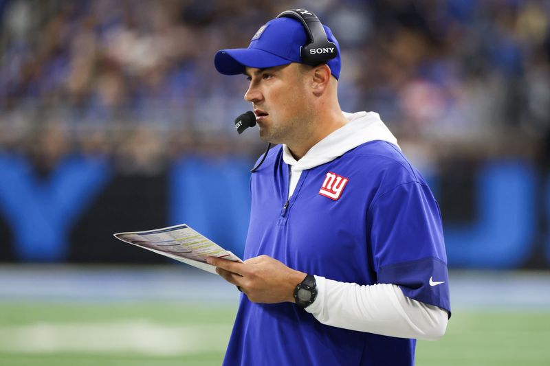 New York Giants interim coach Mike Kafka looks on in the first quarter against the Detroit Lions at Ford Field, Nov. 23, 2025.