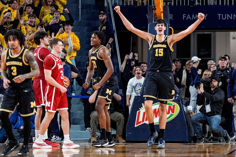 Michigan center Aday Mara (15) celebrates 75-72 win over Nebraska at Crisler Center in Ann Arbor on Tuesday, Jan. 27, 2026.