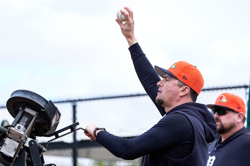 Detroit Tigers Triple-A Toledo manager Gabe Alvarez practices with players during spring training at TigerTown in Lakeland, Fla. on Monday, Feb. 16, 2026.