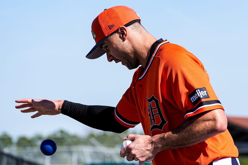 Detroit Tigers pitcher Jack Flaherty practices during spring training at TigerTown in Lakeland, Fla. on Friday, Feb. 20, 2026.