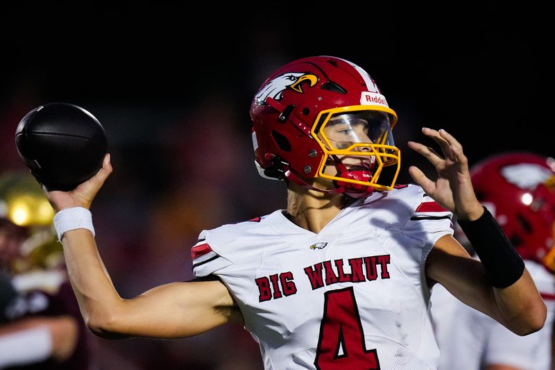 Big Walnut's Eli Stumpf (4) makes a pass in the second half at Ohio Dominican University on Friday, Aug. 22, 2025 in Columbus, Ohio.