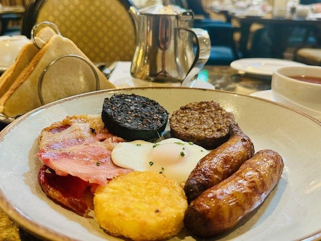 The Benner’s Hotel’s full Irish breakfast from Chef Jimmy in Dingle, County Kerry.