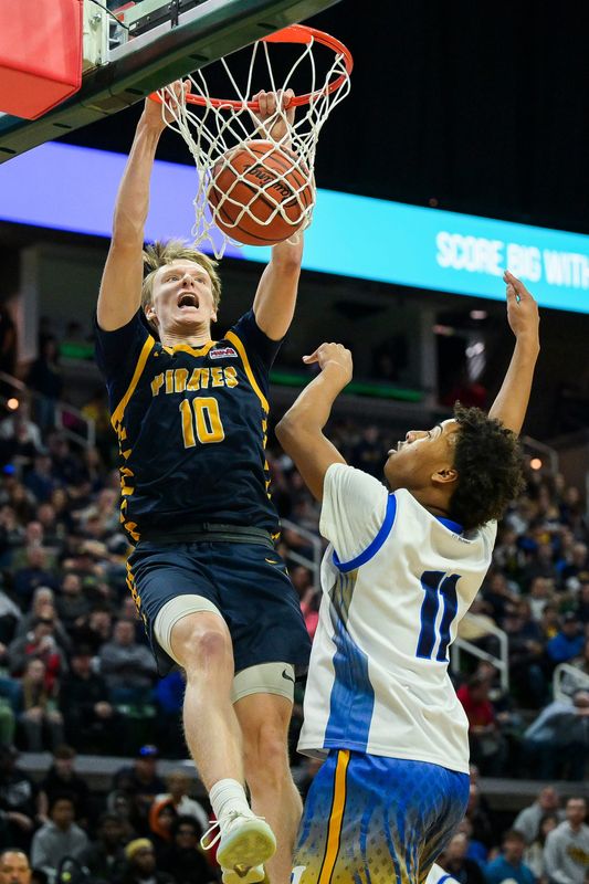 Pewamo-Westphalia's Grady Eklund scored 26 in the Division 3 state championship game against Arts & Technology Academy of Pontiac on Saturday at Breslin Center in East Lansing.