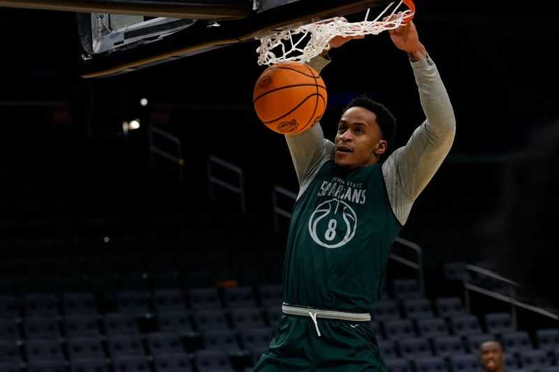 Michigan State Spartans forward Kaleb Glenn (8) dunks during a practice session ahead of the east regional of the men's 2026 NCAA Tournament at Capital One Arena, Thursday, March 26, 2026 in Wash. DC.
