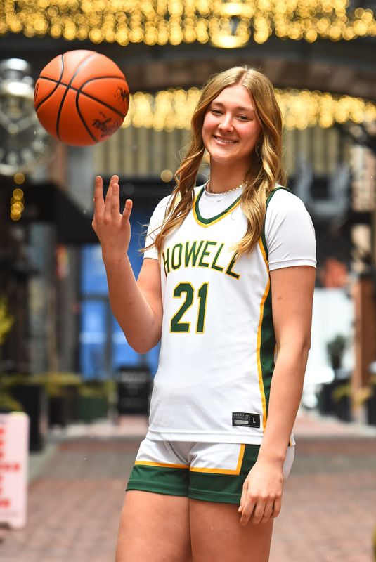 Howell senior Lilly Williams won the 2025-26 Miss Basketball award and Livingston County Player of the Year in her only season of high school basketball.