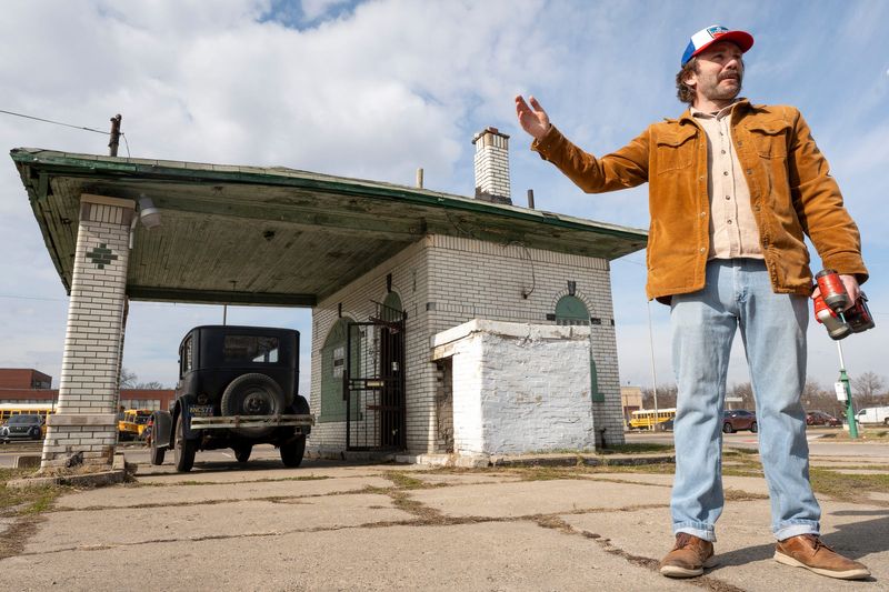 Devin Sykes plans to start a new do-it-yourself garage at this old service station on Mack Avenue. Photo taken on Thursday, March 19, 2026.