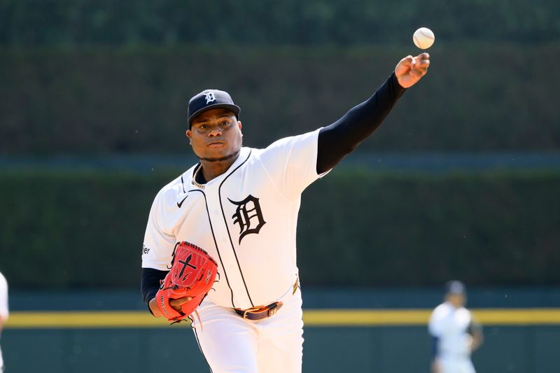 Detroit starting pitcher Framber Valdez throws a warmup pitch during a game between the Detroit Tigers and the St. Louis Cardinals, at Comerica Park, in Detroit, April 3, 2026.