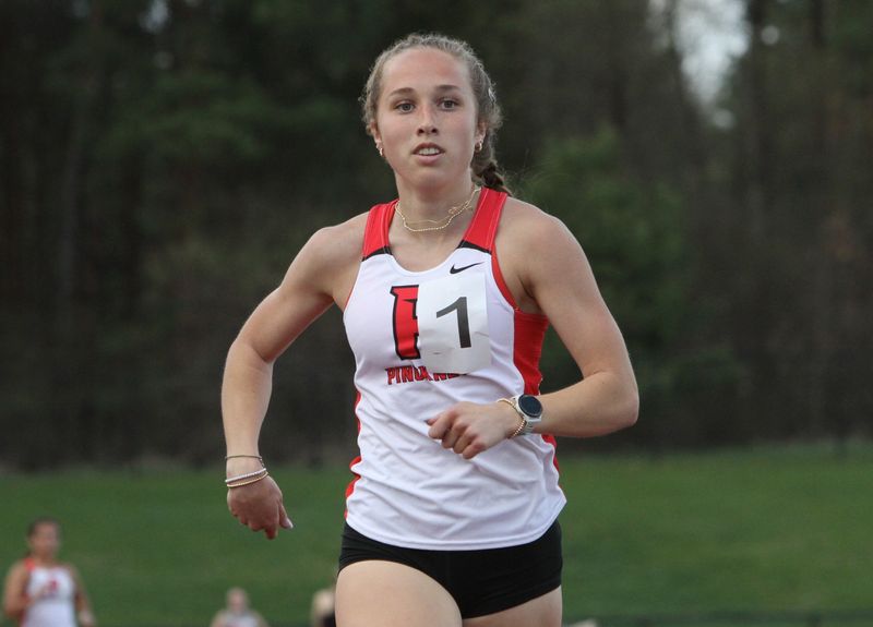 Pinckney's Jaelyn Ray broke the Livingston County 1,600-meter record Friday in Romeo.