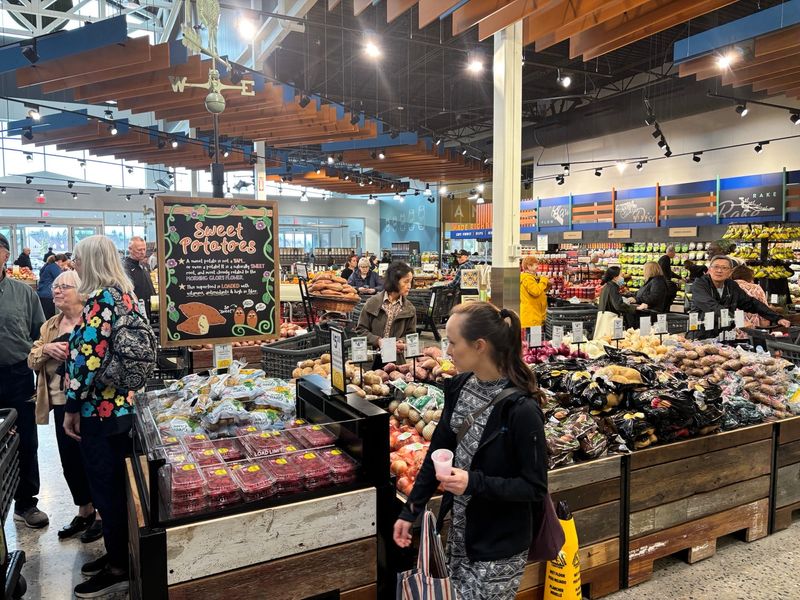 Niemann Harvest Market is now open in Ann Arbor.