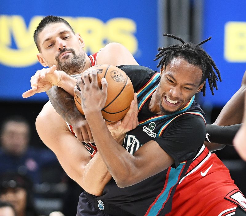 Ron Holland II (right) made notable improvements during his second season with the Pistons, finishing with an average of 8.2 points per game, 4.0 rebounds, and 1.2 steals in 20.0 minutes played.
