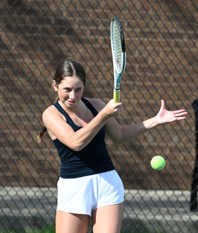 Chloe Conniff during Detroit Country Day girls tennis practice in Beverly Hills, Michigan on April 17, 2026.