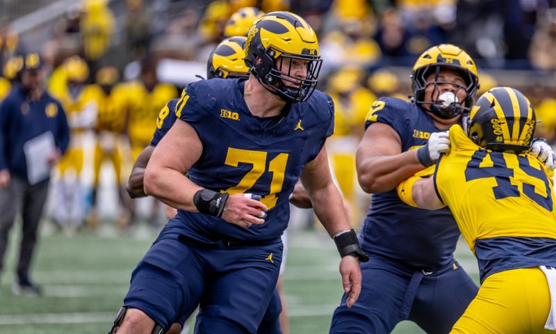 Michigan football OL Evan Link