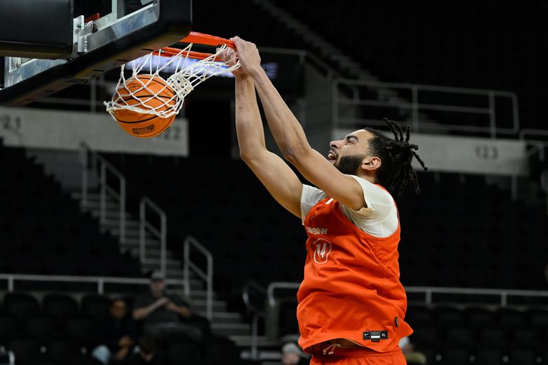 Mar 19, 2025; Providence, RI, USA; Clemson Tigers center Christian Reeves (14) practices at Amica Mutual Pavilion. Mandatory Credit: Eric Canha-Imagn Images