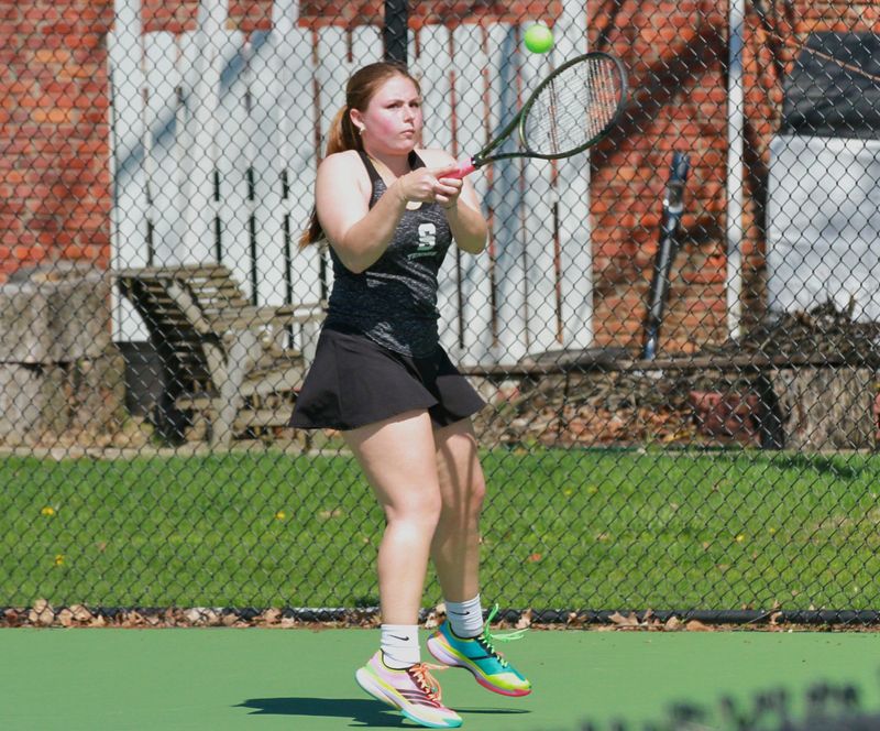 Gracie Perry and the Sturgis tennis team have won two straight matches on the courts.