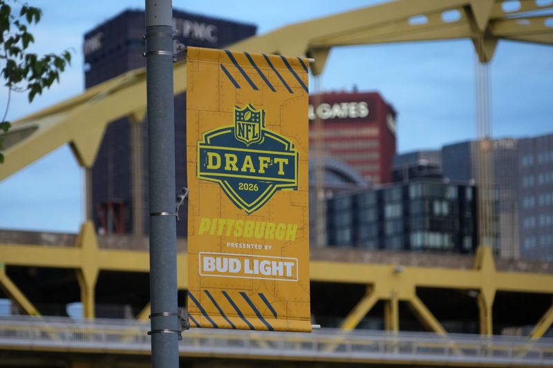 Apr 21, 2026; Pittsburgh, PA, USA; Street banners promoting the 2026 NFL Draft in downtown. Mandatory Credit: Kirby Lee-Imagn Images