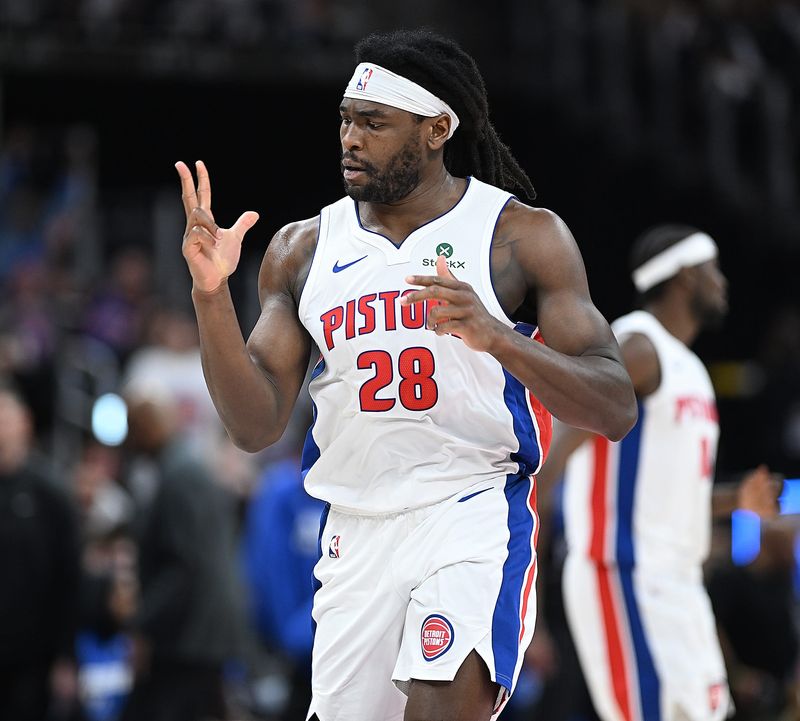 Detroit Pistons forward/center Isaiah Stewart (28) celebrates after making a 3-point basket in the second half. Detroit Pistons vs Orlando Magic, Round 1/Game 2 at Little Caesars Arena on Wednesday, April 22, 2026, in Detroit, Mich