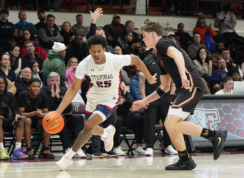 Stepinacâ€™s Jasiah Jervis (25) during game against Iona during CHSAA AA quarterfinal at Fordham University in the Bronx March 1, 2026. Stepinac won the game 67-51.