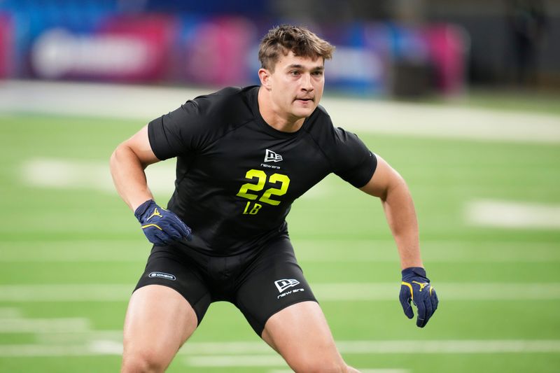 Michigan linebacker Jimmy Rolder (LB22) during the NFL Scouting Combine at Lucas Oil Stadium in Indianapolis on Feb. 26, 2026.