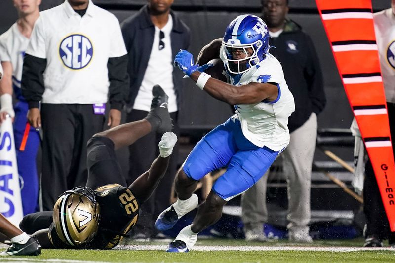 The Lions traded up in the fifth round to grab Kentucky wide receiver Kendrick Law (1) on Day 3 of the NFL Draft.