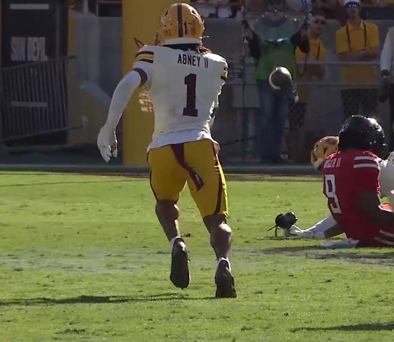 Keith Abney left hand