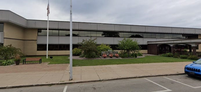 Delta County Courthouse in Escanaba
