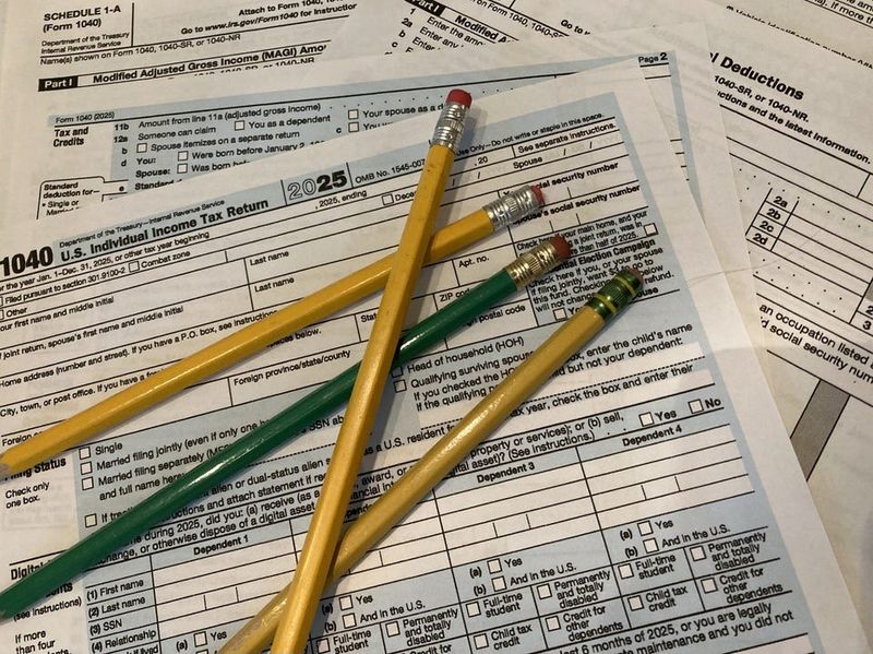 The IRS said it expects to receive about 164 million individual income tax returns in 2026, with most taxpayers filing electronically.