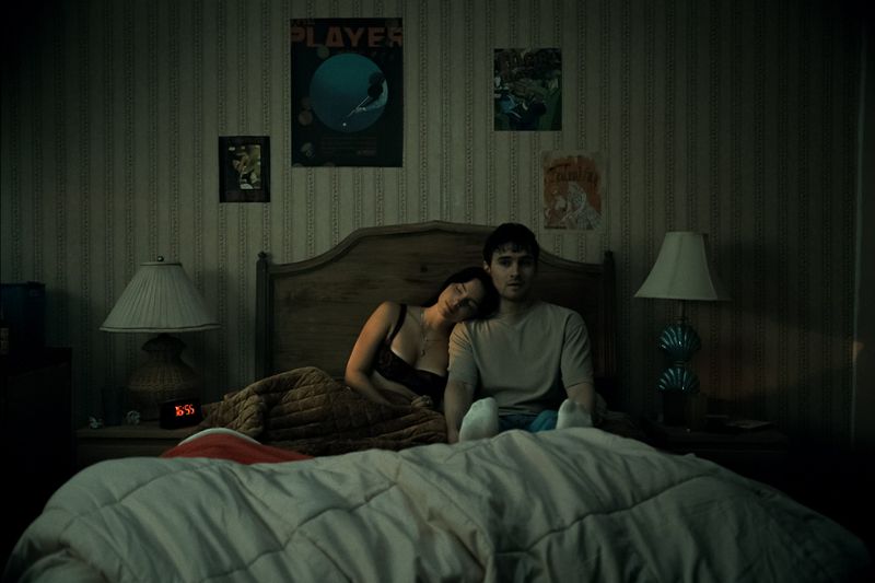 Inde Navarrette stars as Nikki and Michael Johnston as Bear in OBSESSION, a Focus Features release. Credit: Courtesy of Focus Features / © 2026 FOCUS FEATURES LLC