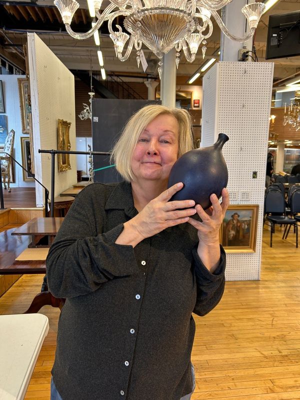 Cheryl Blackwell with her Japanese vase.