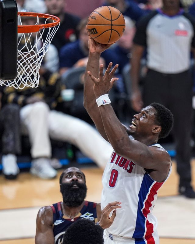 Detroit Pistons center Jalen Duren (0) goes to the basket against Cleveland Cavaliers guard James Harden (1) and center Jarrett Allen (31) during the second half of Game 6 of second round of NBA playoffs at Rocket Arena in Cleveland on Friday, May 15, 2026.