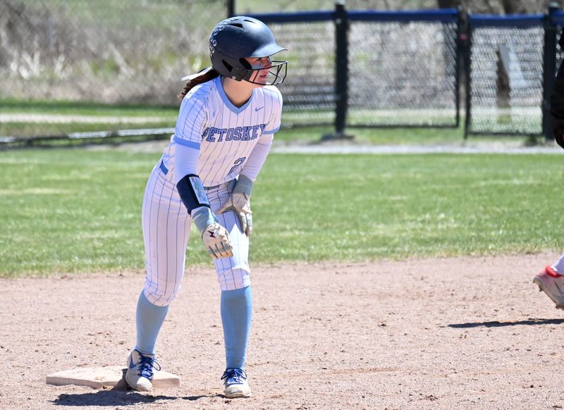 Alexis Cadarette has one final chance to claim a district championship in an always tough Division 2 field, with the record-holder finally looking to get over the Gaylord hurdle.