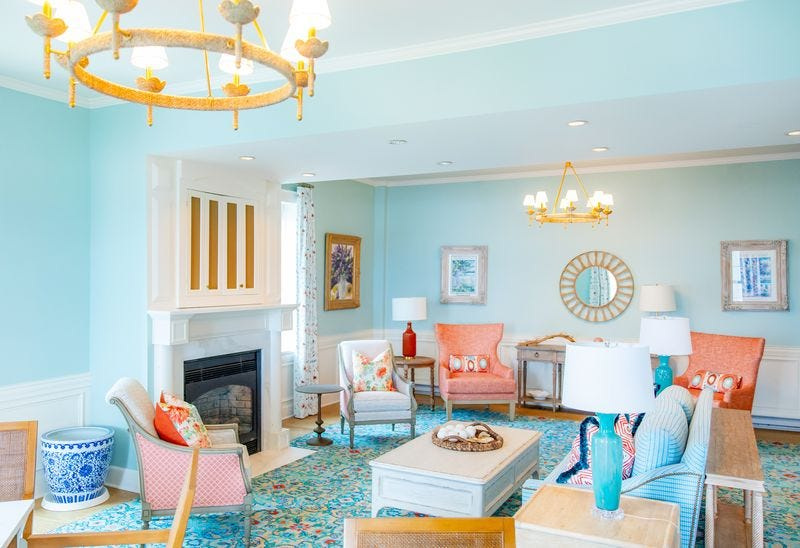 The lobby of the Harbour View Inn in Mackinac Island.