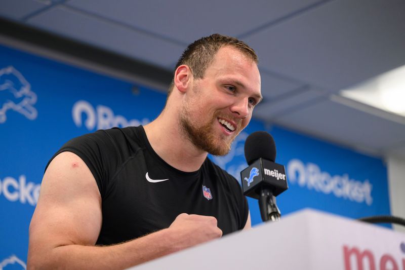 Detroit Lions All-Pro linebacker Jack Campbell speaks to the media at the team’s practice facility in Allen Park, May 27, 2026.