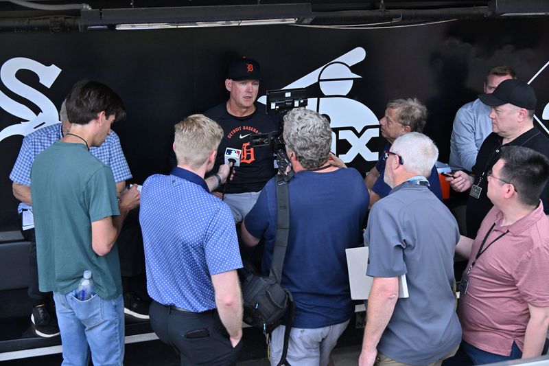 May 29, 2026; Chicago, Illinois, USA; Detroit Tigers manager A.J. Hinch answers questions from the media prior to a game against the Chicago White Sox at Rate Field. Mandatory Credit: Patrick Gorski-Imagn Images